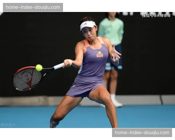 王蔷上海之旅找回灿烂笑容，享受春节网球嘉年华