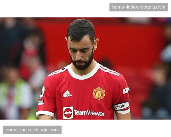 “专访维拉主帅埃梅里:谈论争四形势与下赛季的欧冠愿景”